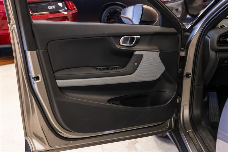 Used 2021 Polestar Polestar 2 AWD/4WD image 32