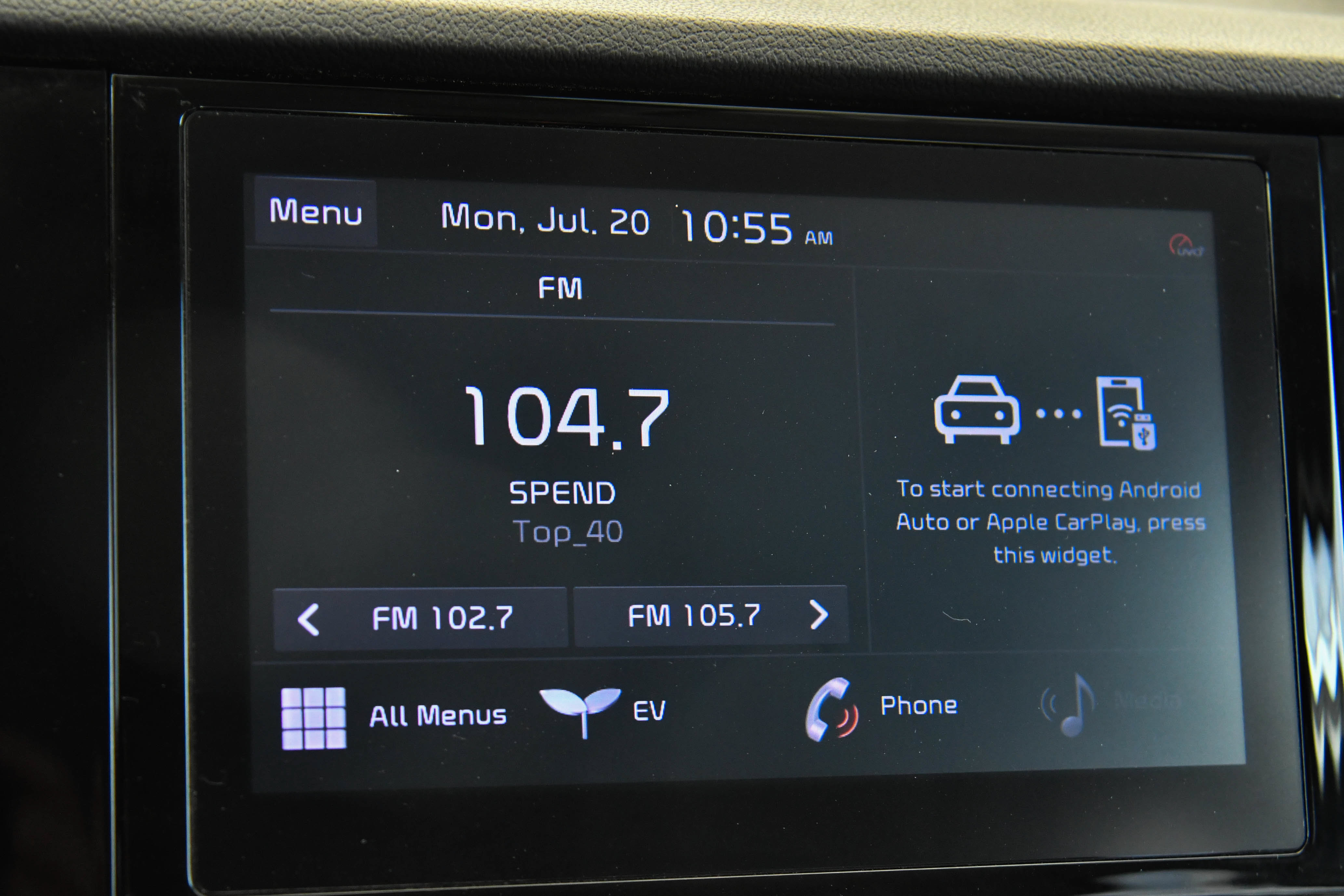 Used 2022 Kia Niro EX FWD image 21