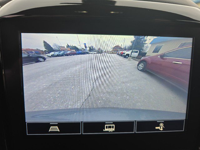 Used 2023 Chevrolet Traverse LT image 26