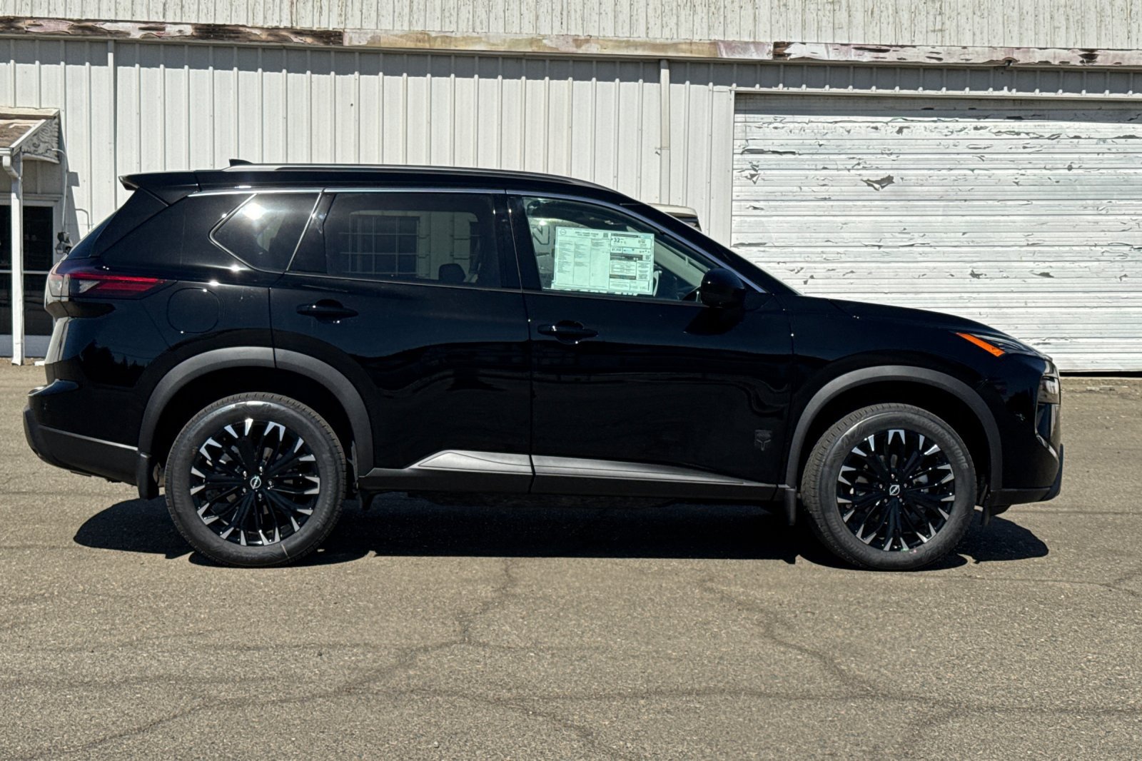 New 2026 Nissan Rogue Dark Armor FWD image 3