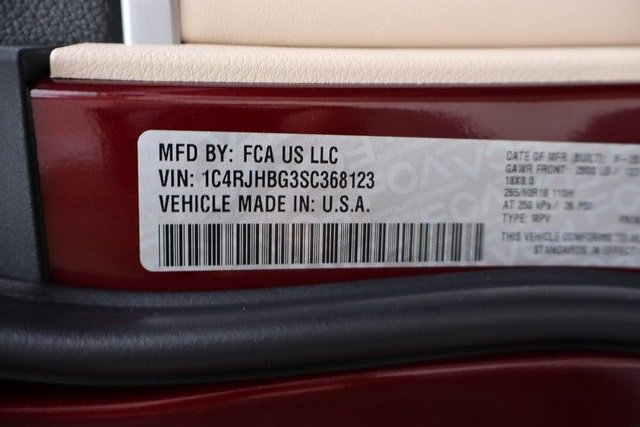 New 2025 Jeep Grand Cherokee Limited image 48