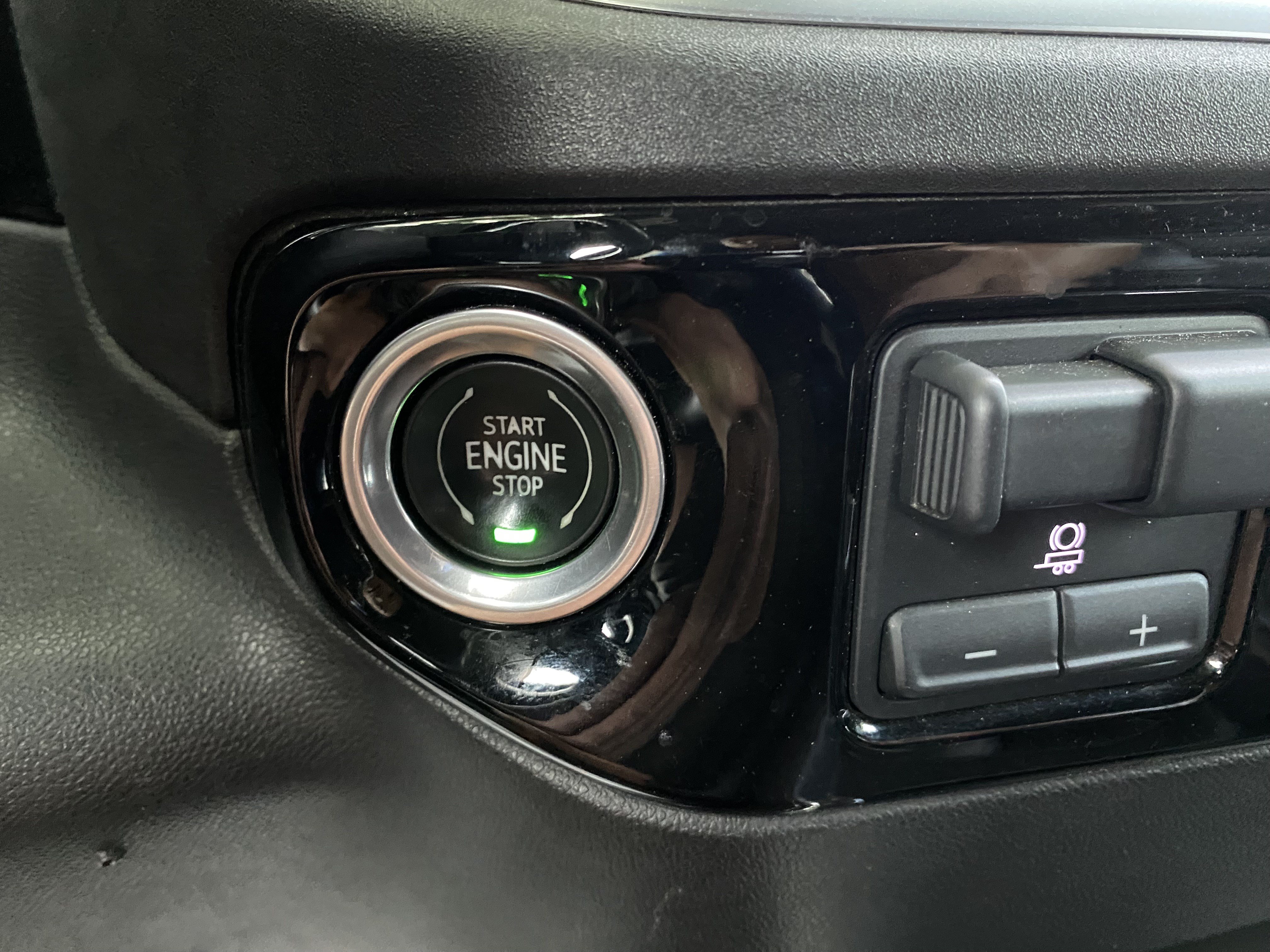Used 2023 Chevrolet Silverado 1500 LTZ RWD image 29