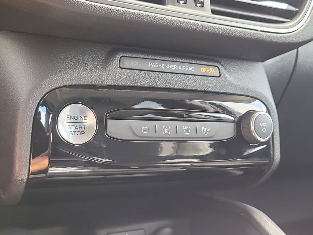 Certified 2026 Ford Escape SE FWD image 23