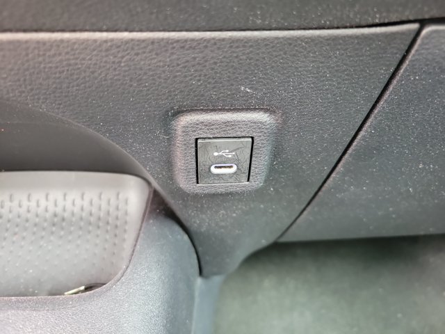 Used 2025 Toyota Corolla LE FWD image 12