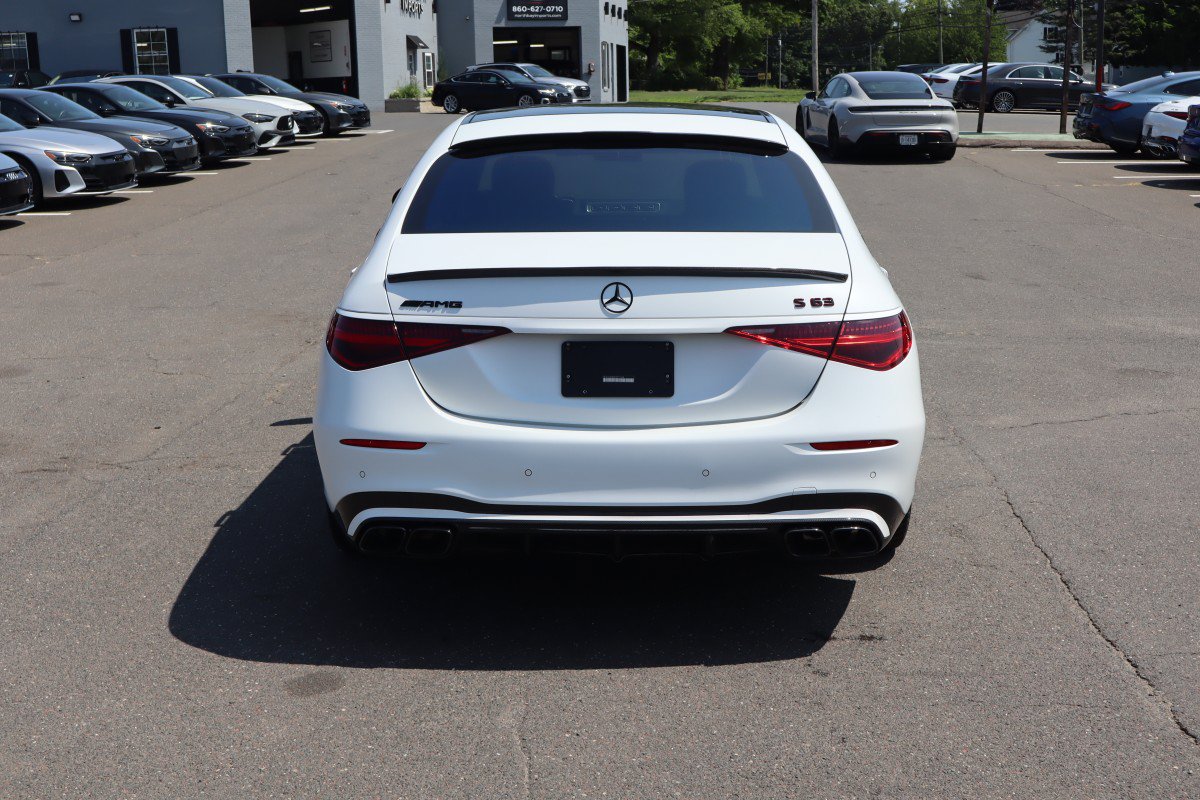 Used 2024 Mercedes-Benz S 63 AMG S w/ Carbon Fiber Exterior Package image 6