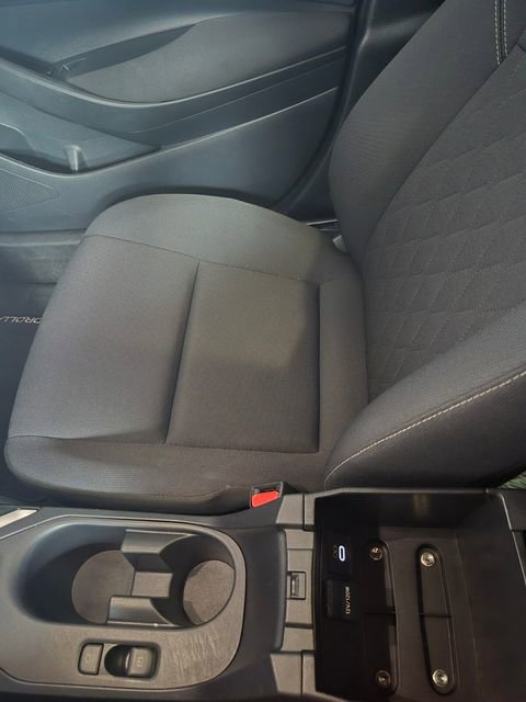 Certified 2023 Toyota Corolla LE w/ Carpet Mat Package (TMS) FWD image 25