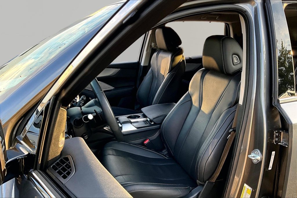 Used 2024 Acura MDX w/ Technology Package FWD image 17
