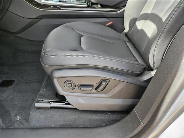 New 2025 Audi Q8 Premium w/ Black Optic Package image 4