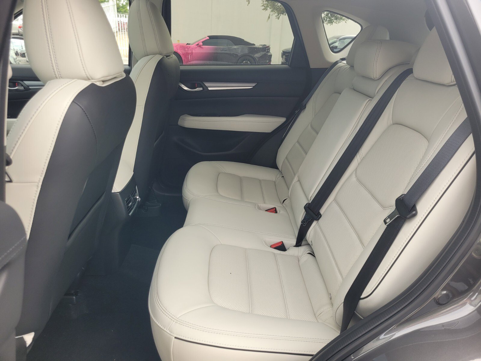 New 2025 MAZDA CX-5 AWD 2.5 S w/ Premium Plus Pkg image 6