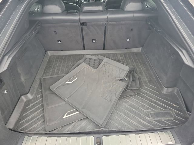 Used 2022 BMW X6 M50i image 8