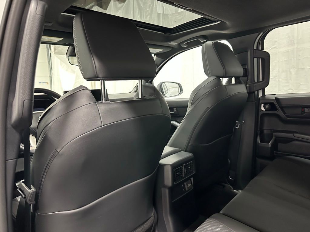 Used 2025 Toyota 4Runner TRD Sport Premium image 47