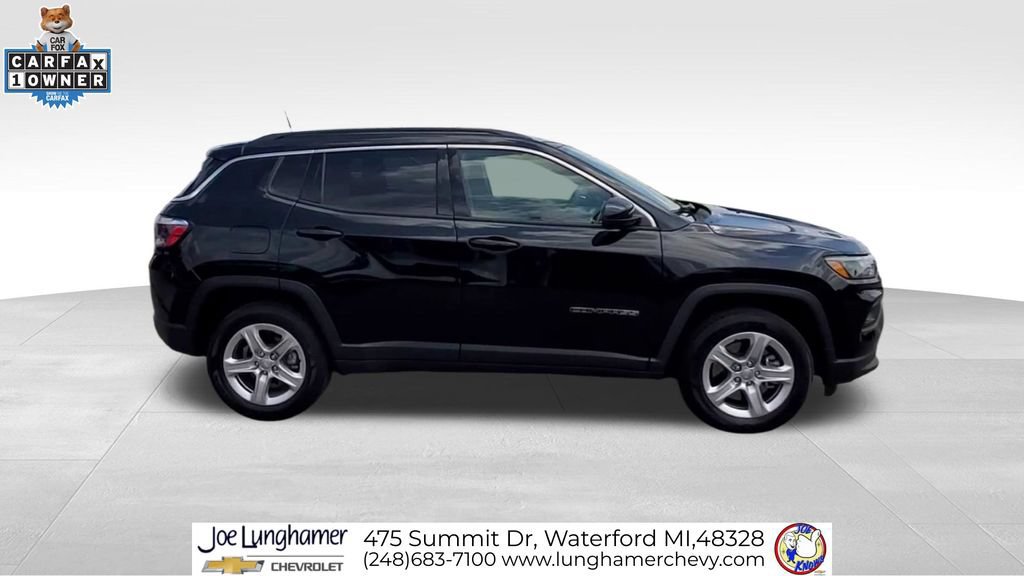 Used 2023 Jeep Compass Latitude w/ Convenience Group AWD/4WD image 10
