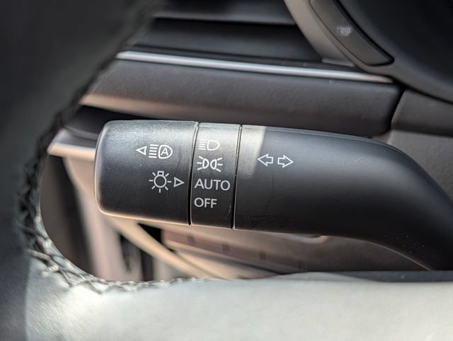 Certified 2023 MAZDA MAZDA3 s FWD image 29