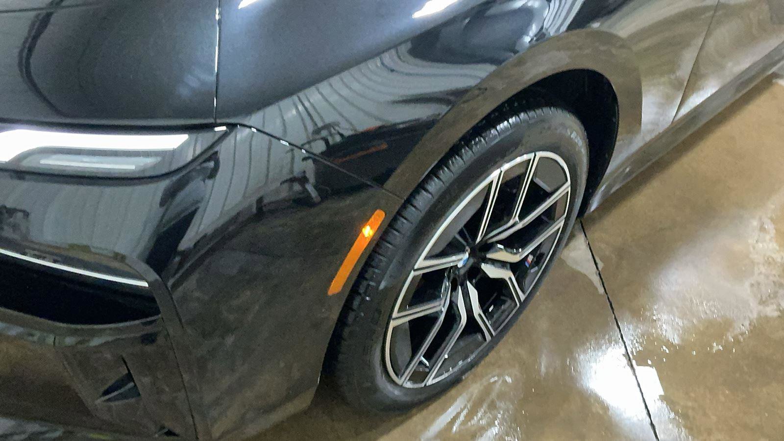 Used 2025 BMW 740i xDrive 740i xDrive video 1