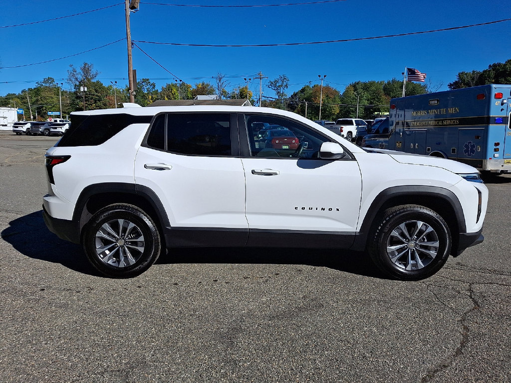 Used 2026 Chevrolet Equinox LT w/ Convenience Package II AWD/4WD image 8