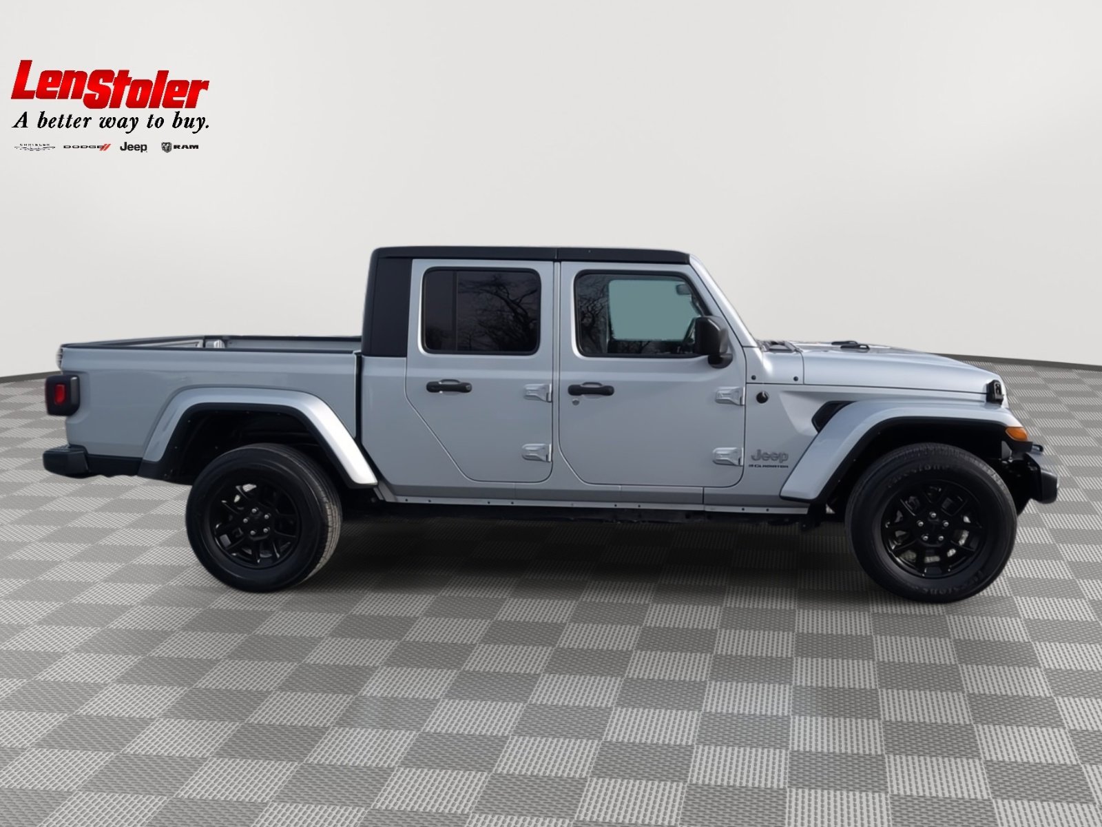 Used 2023 Jeep Gladiator Overland image 6