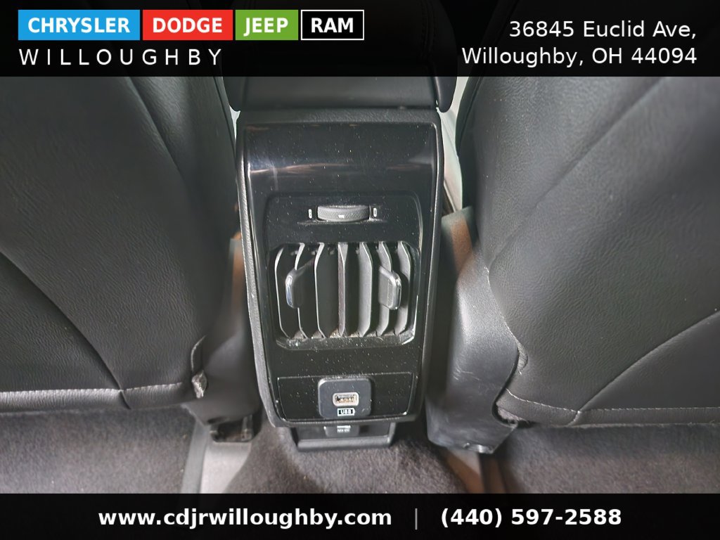 Used 2024 Jeep Compass Latitude AWD/4WD image 27