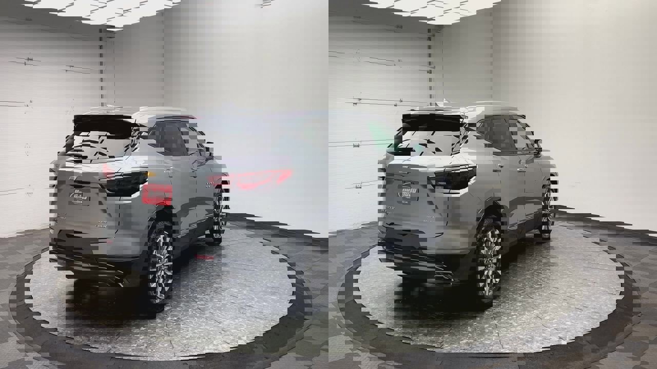 Certified 2023 Chevrolet Blazer Premier w/ Driver Confidence II Package image 44