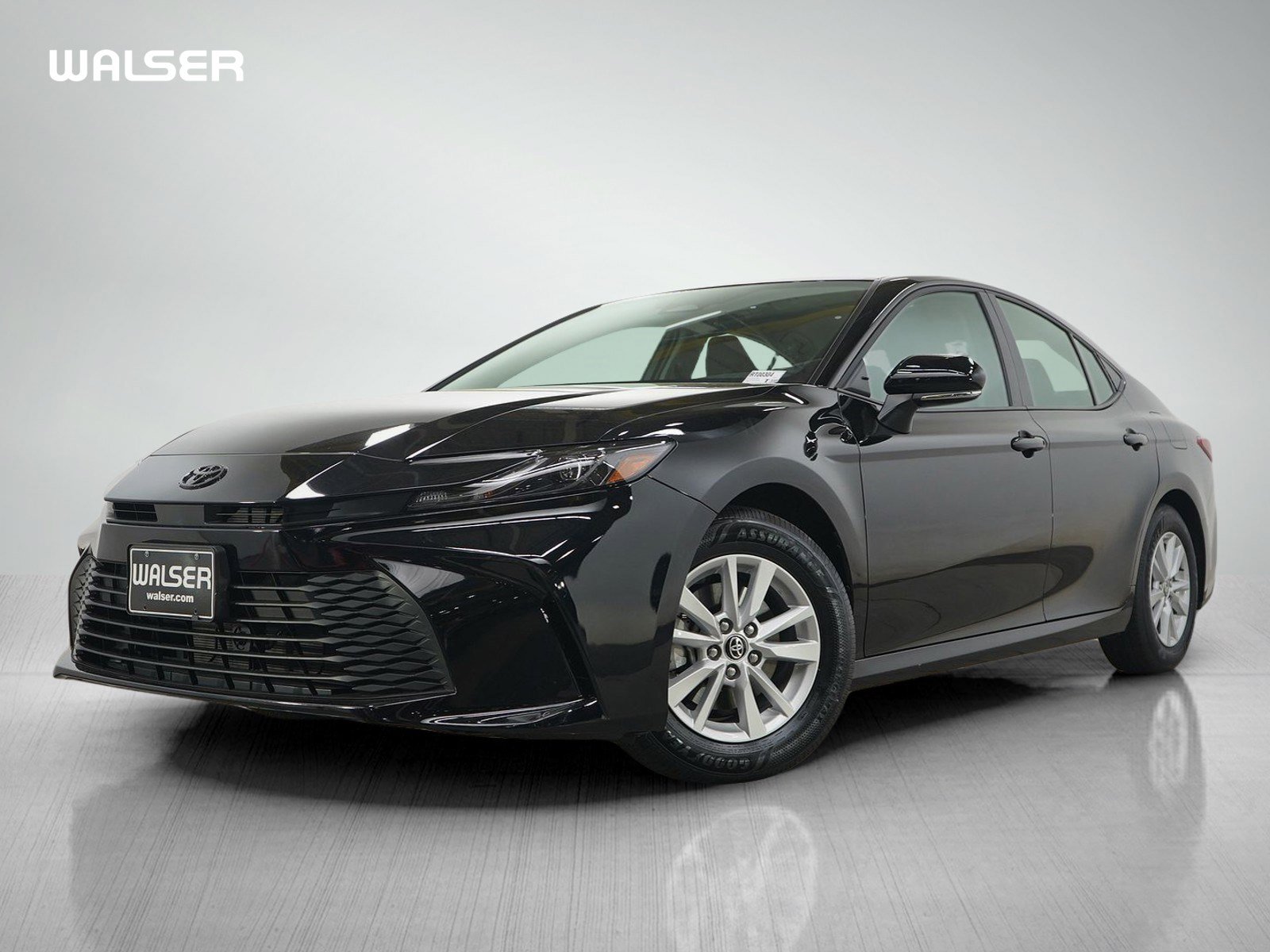 Used 2026 Toyota Camry LE FWD video 1