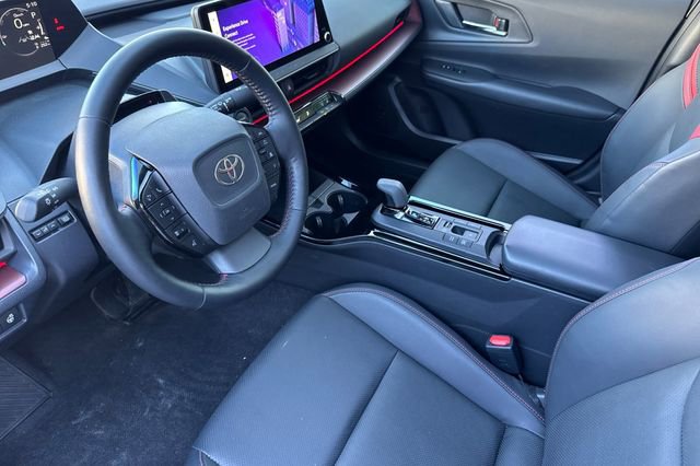 Used 2024 Toyota Prius Prime Premium w/ Advanced Technology Package image 10