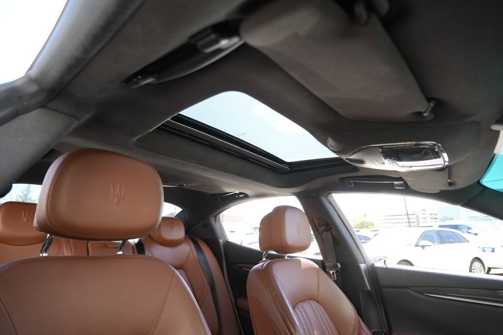 Used 2015 Maserati Ghibli S Q4 AWD/4WD image 31