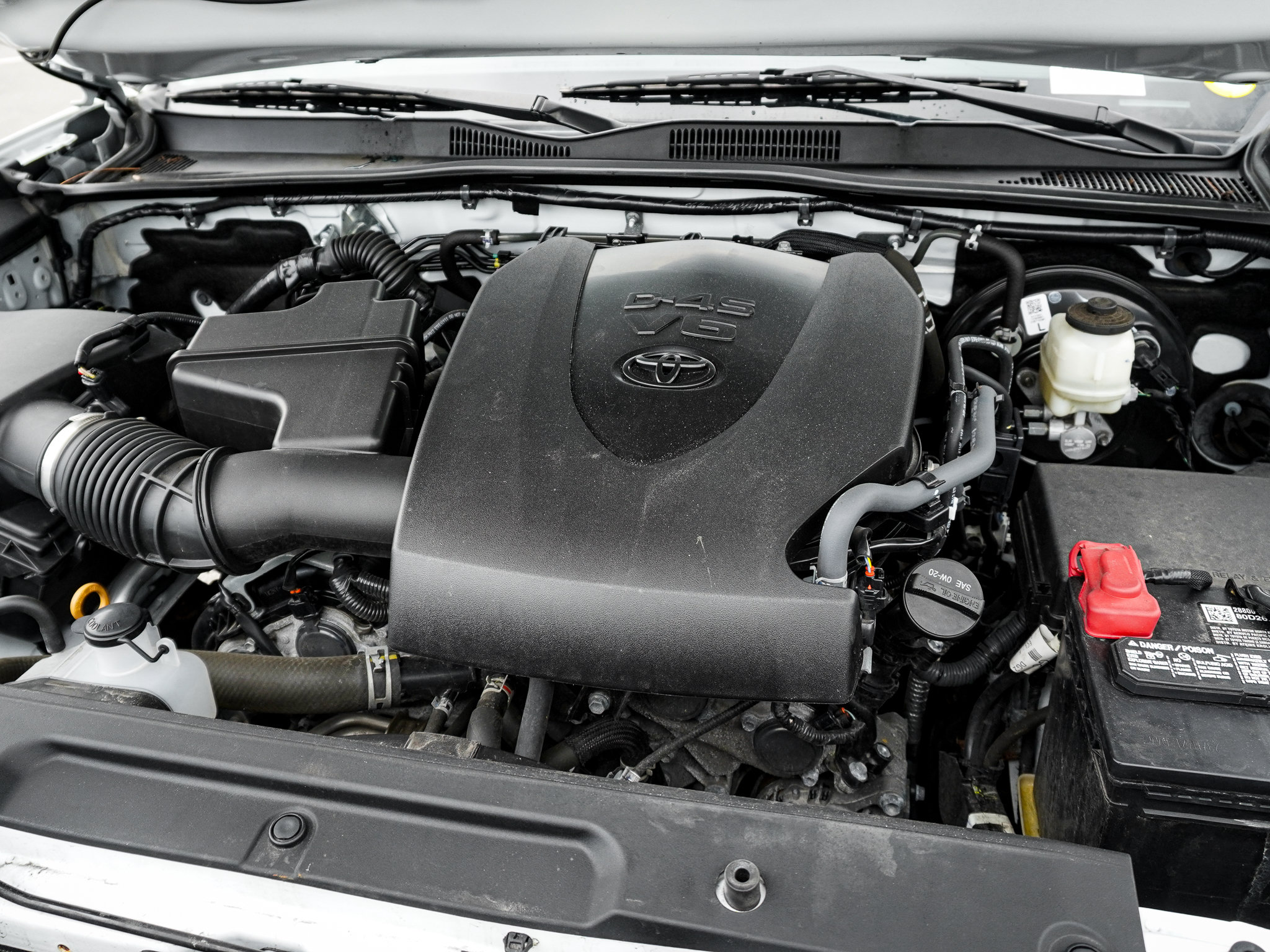 Used 2022 Toyota Tacoma SR5 w/ Technology Package RWD image 33