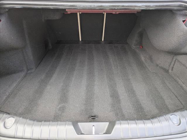 Used 2019 Jaguar XF Prestige image 6