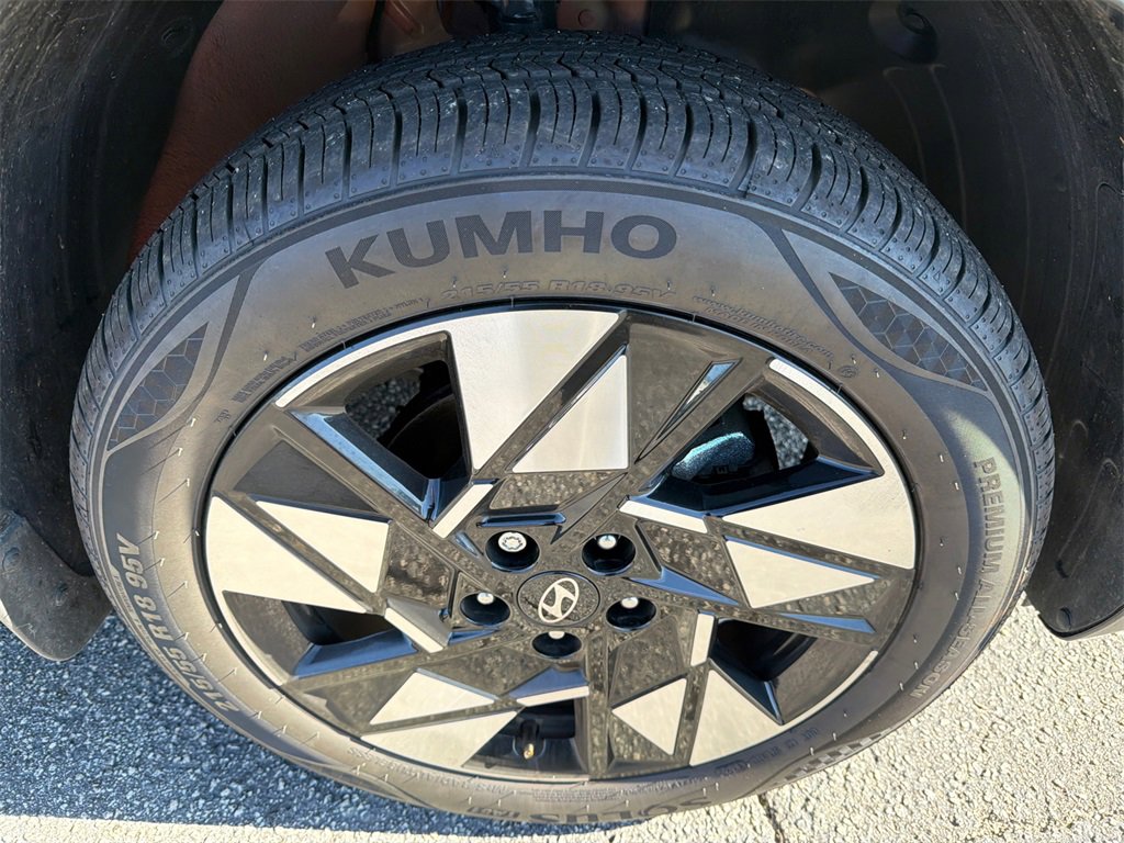 Used 2025 Hyundai Kona SEL image 12