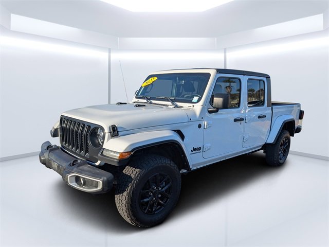 Used 2022 Jeep Gladiator Sport image 7