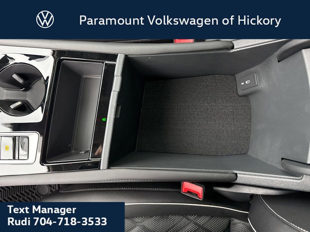 New 2026 Volkswagen Atlas SEL Premium R-Line image 32