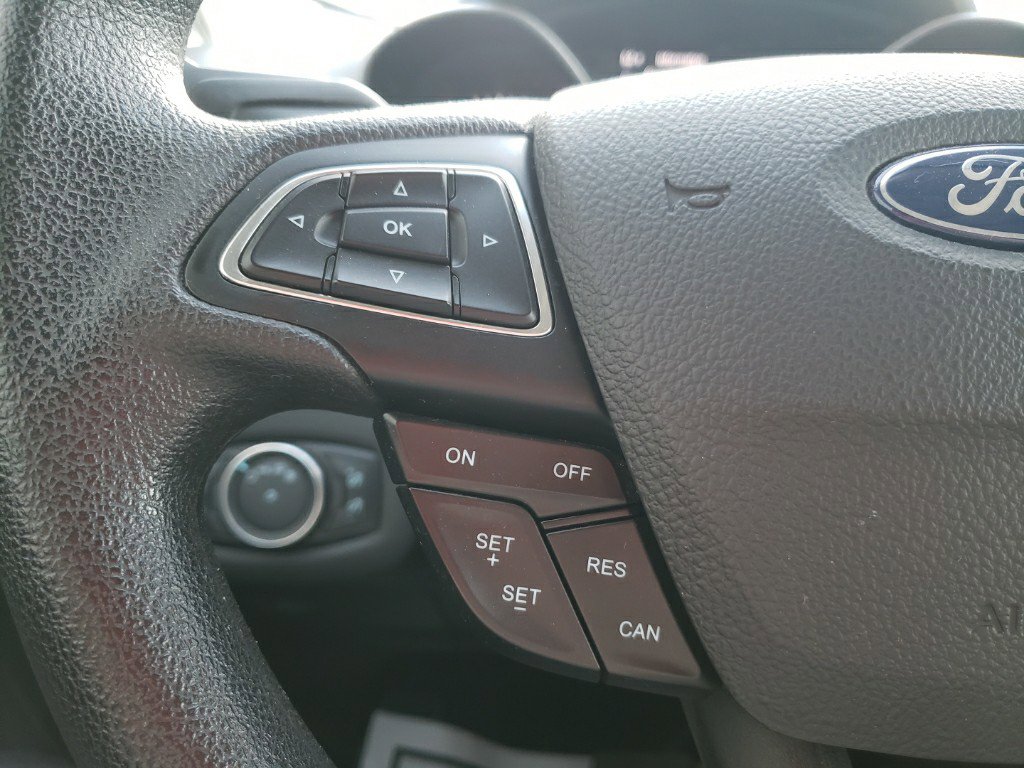 Used 2017 Ford Escape SE image 21