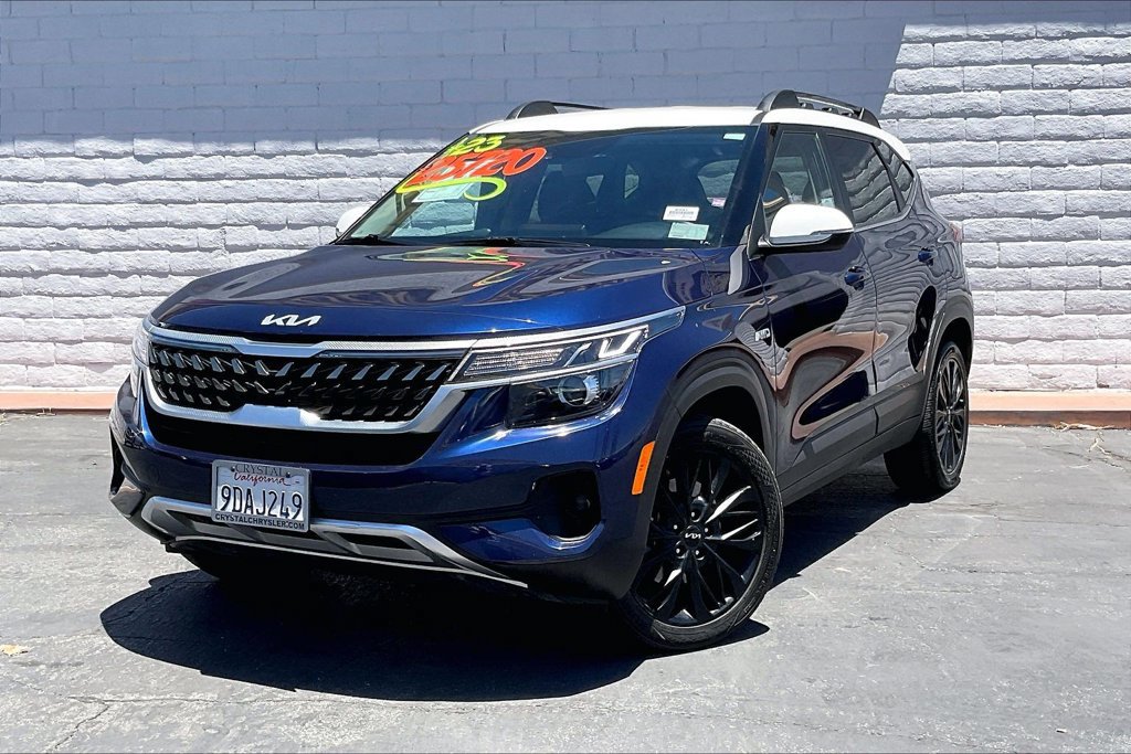 Used 2023 Kia Seltos Nightfall Edition AWD/4WD image 1
