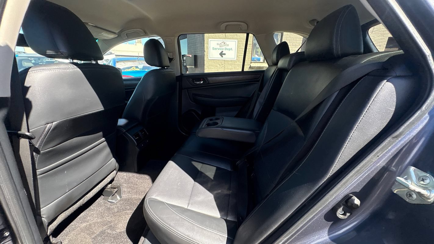 Used 2015 Subaru Outback 2.5i Limited AWD/4WD image 19