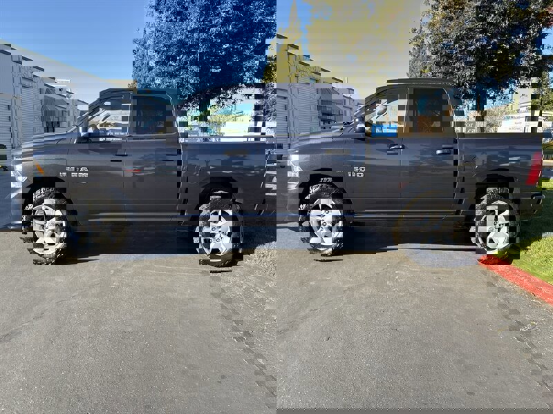 Used 2014 RAM 1500 Express image 8