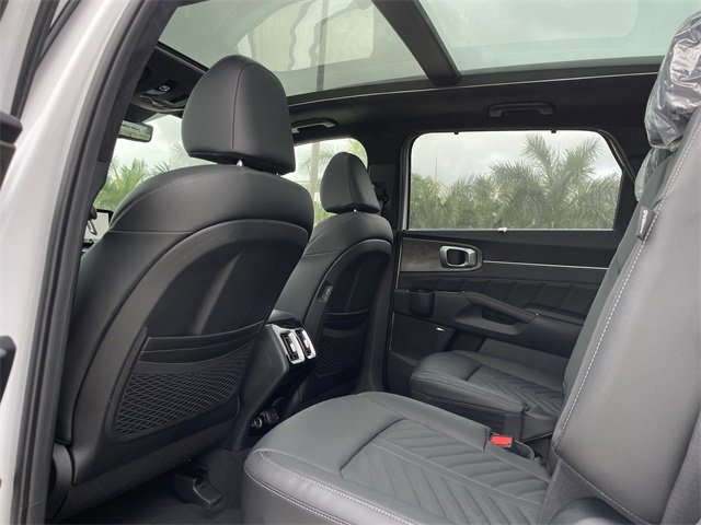 New 2025 Kia Sorento SX Prestige image 15