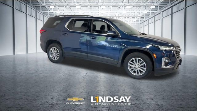 Used 2023 Chevrolet Traverse LT AWD/4WD image 3