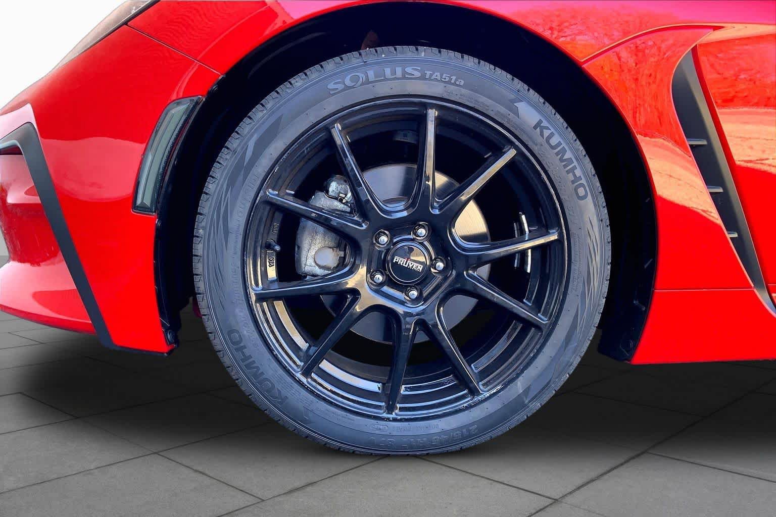 Used 2024 Toyota GR86 Premium RWD image 11