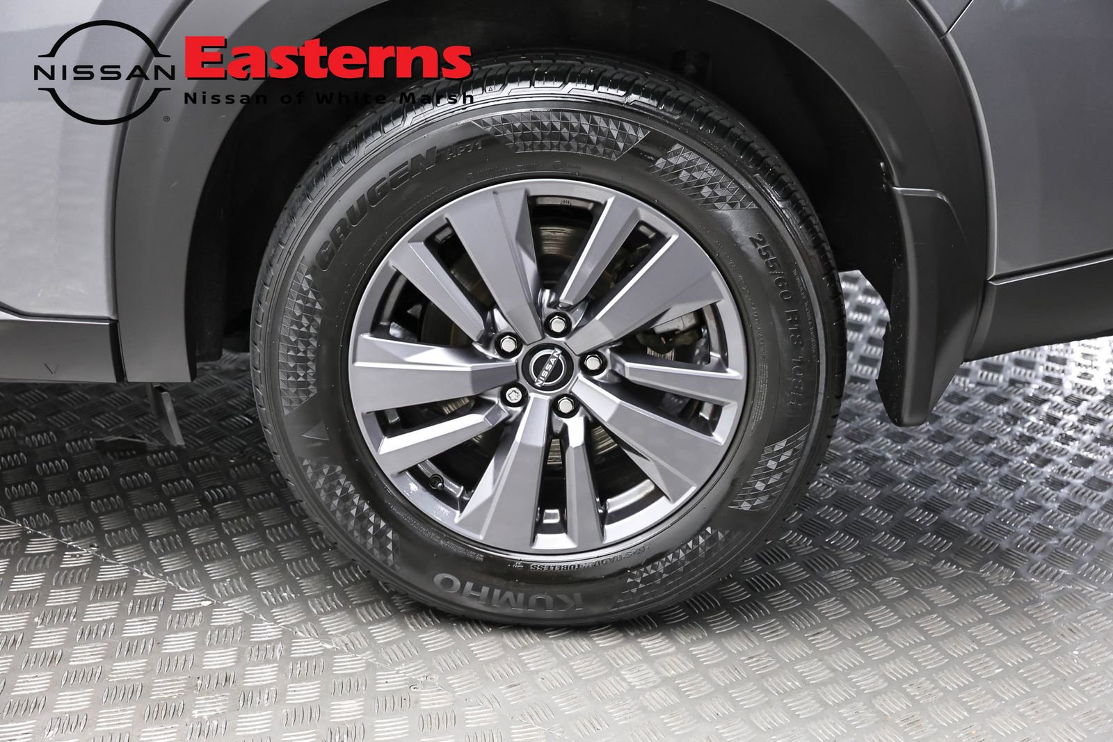 Used 2023 Nissan Pathfinder S AWD/4WD image 8