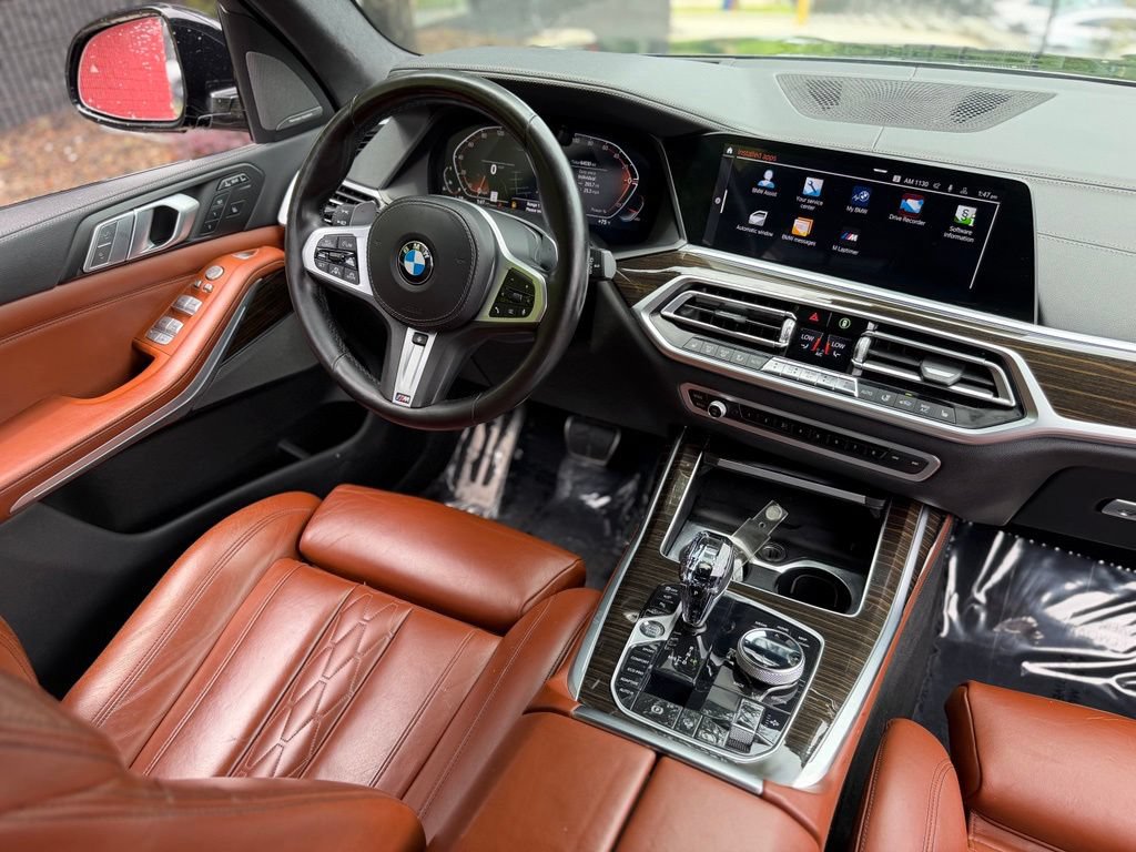 Used 2021 BMW X7 xDrive40i w/ M Sport Package AWD/4WD image 46