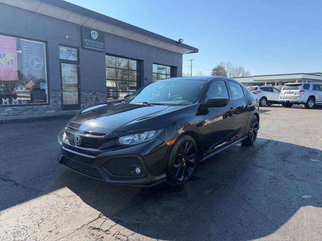 Used 2018 Honda Civic Sport image 2