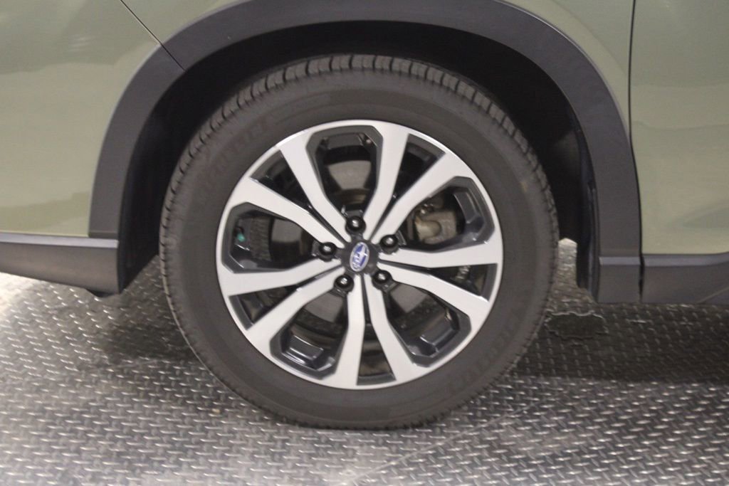 Used 2021 Subaru Forester Limited w/ Popular Package #3 image 21