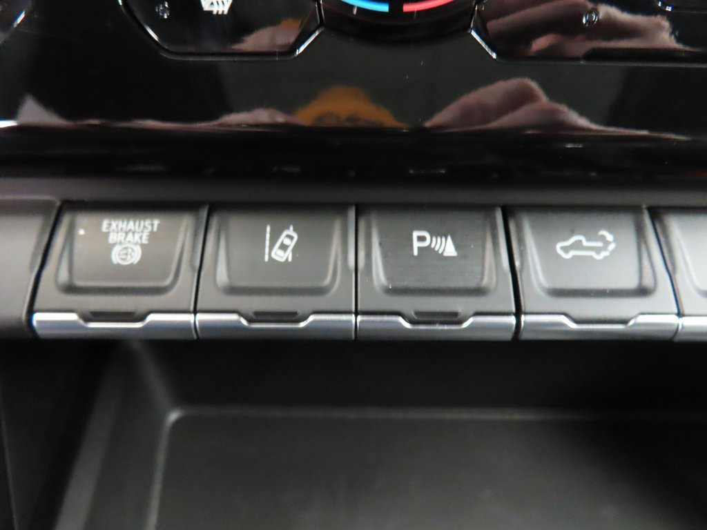 Used 2026 GMC Sierra 2500 AT4 image 69