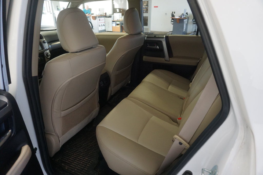 Used 2017 Toyota 4Runner SR5 Premium AWD/4WD image 22