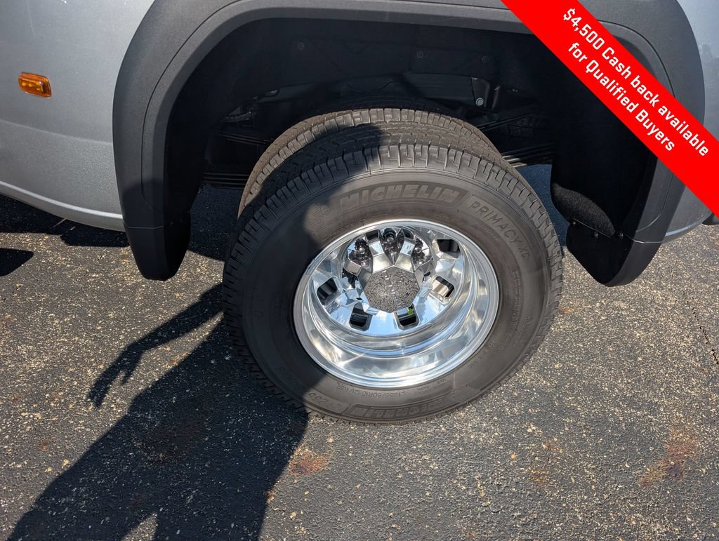 New 2026 GMC Sierra 3500 Denali w/ Denali Reserve Package AWD/4WD image 25