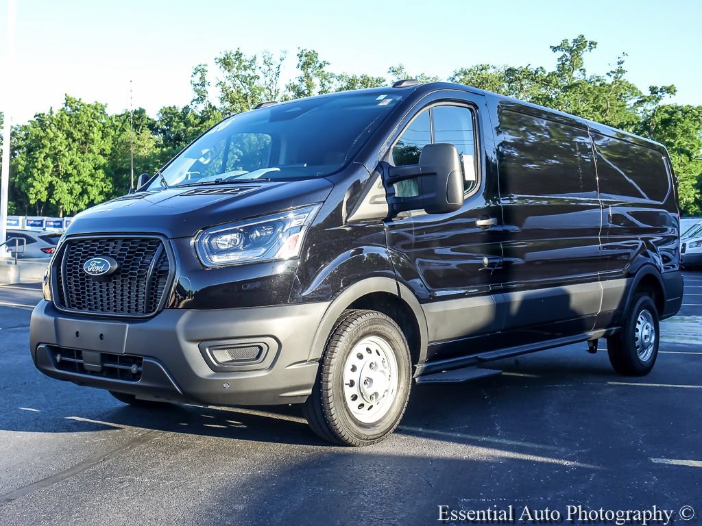 Used 2026 Ford Transit 350 148 Low Roof AWD image 2