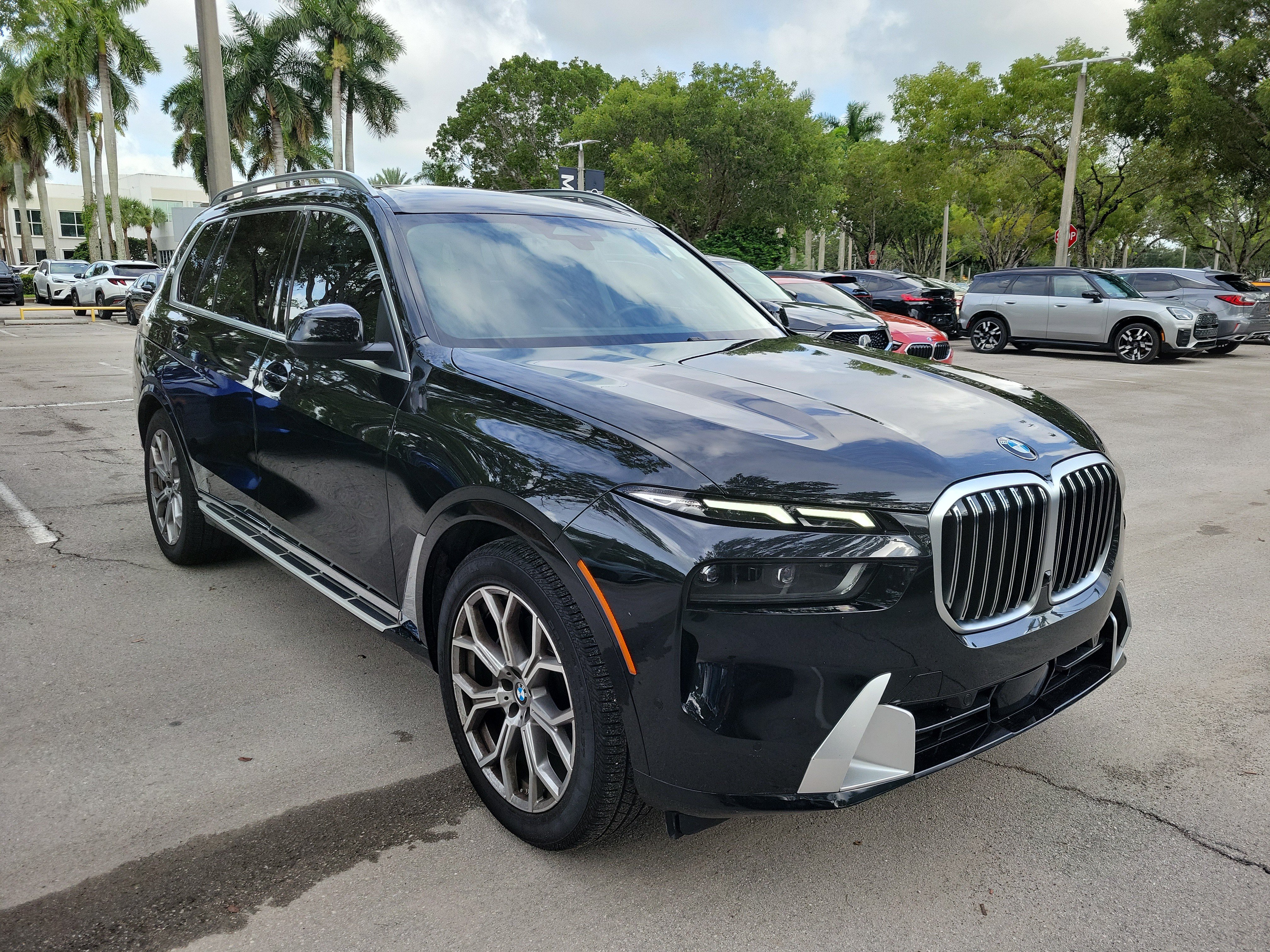 Certified 2024 BMW X7 xDrive40i AWD/4WD image 8