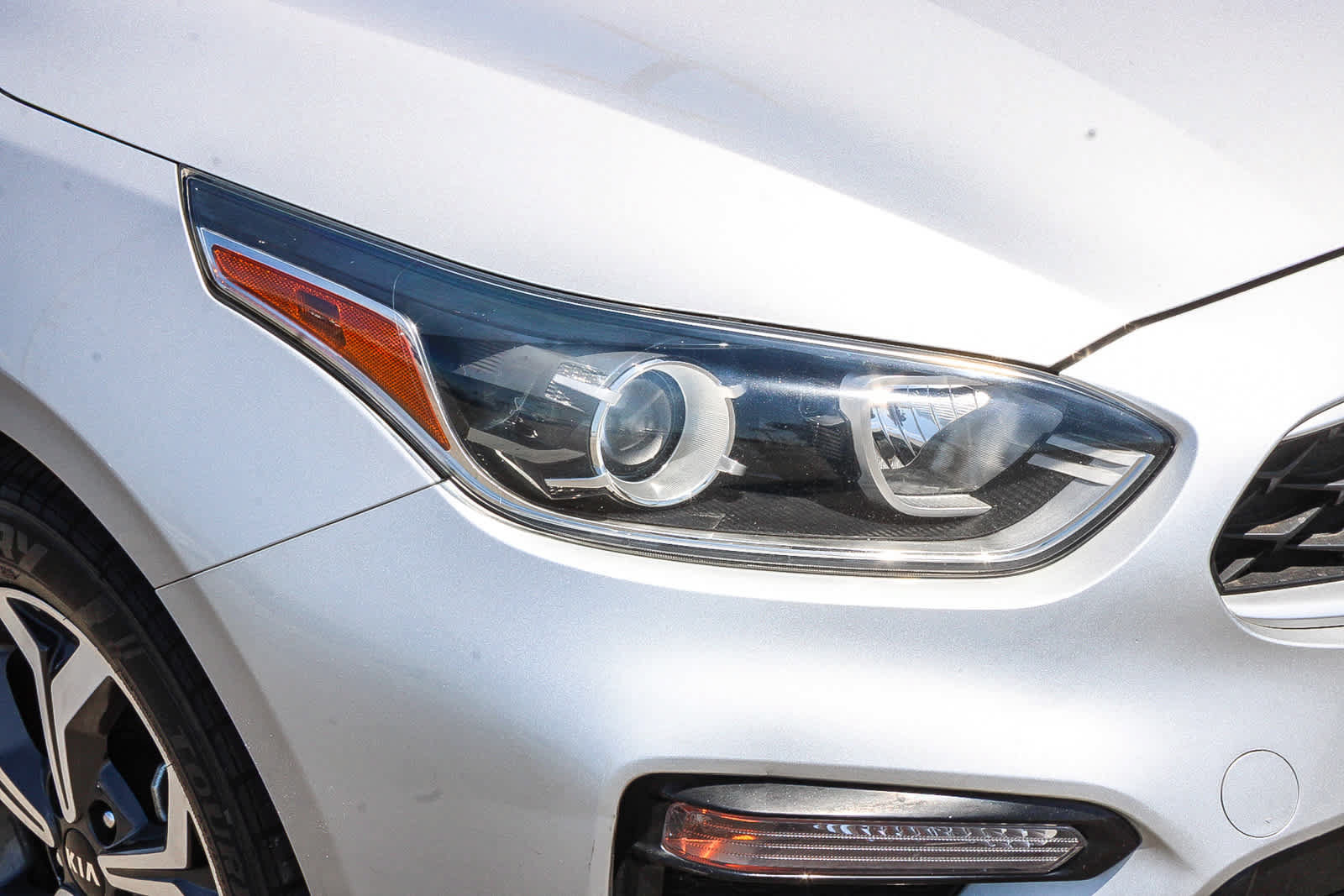 Used 2020 Kia Forte LXS FWD image 4