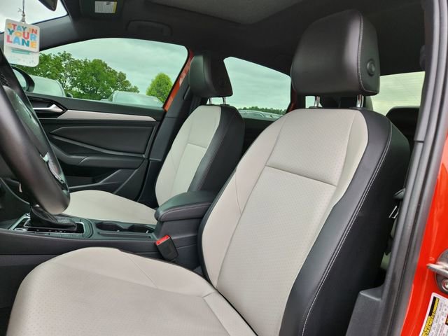 Used 2019 Volkswagen Jetta R-Line image 10