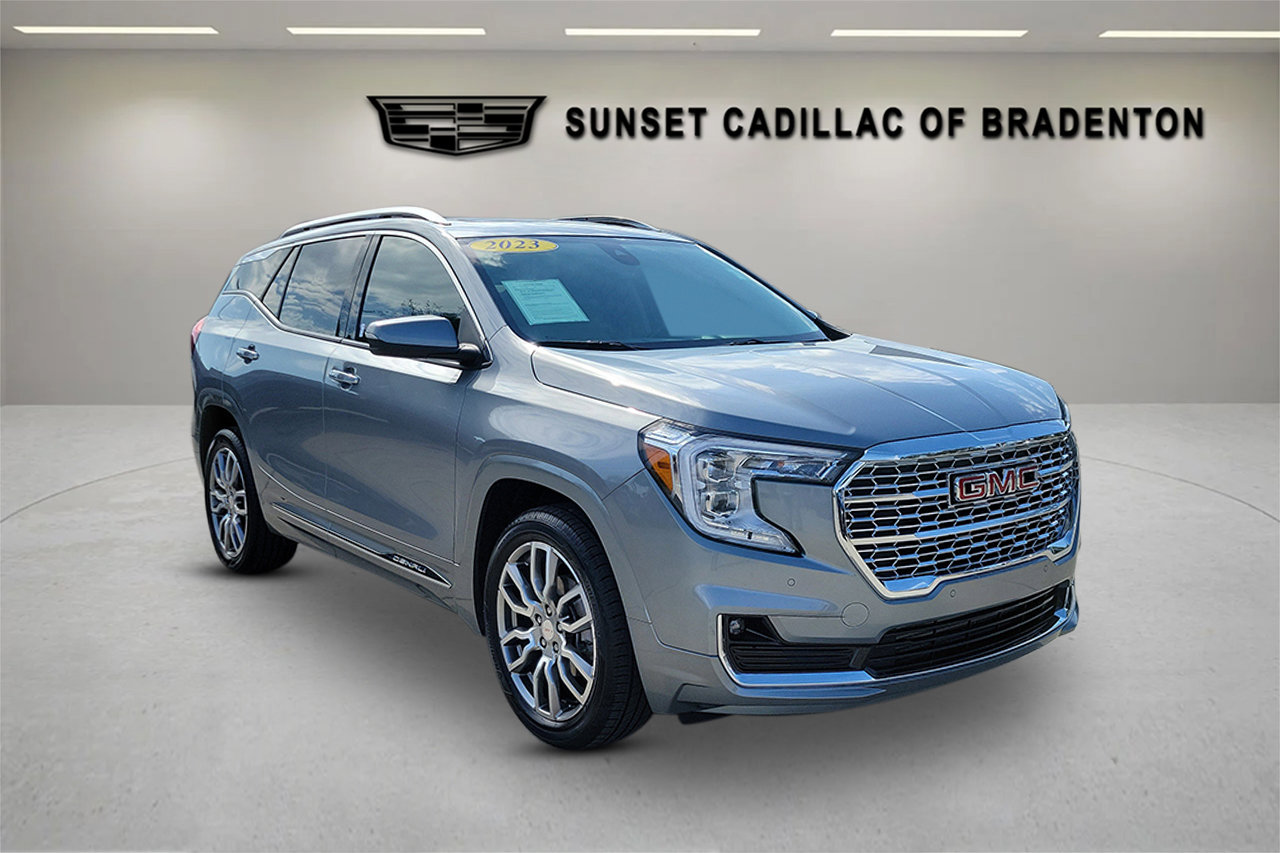 Used 2023 GMC Terrain Denali video 1