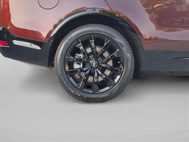 New 2026 Land Rover Discovery Limited Edition AWD/4WD image 29